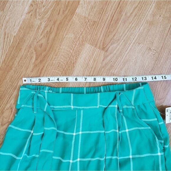 Maison Jules Windowpane Check Crop Capri Pants - Picture 7 of 12